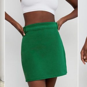 Aritzia Walker Skirt—worn once (sold out!)
